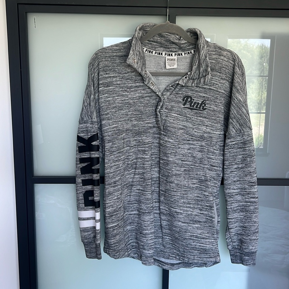 Pink snap enclosure athleisure top
